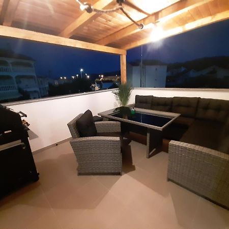 Apartman Mate Lopar Dış mekan fotoğraf
